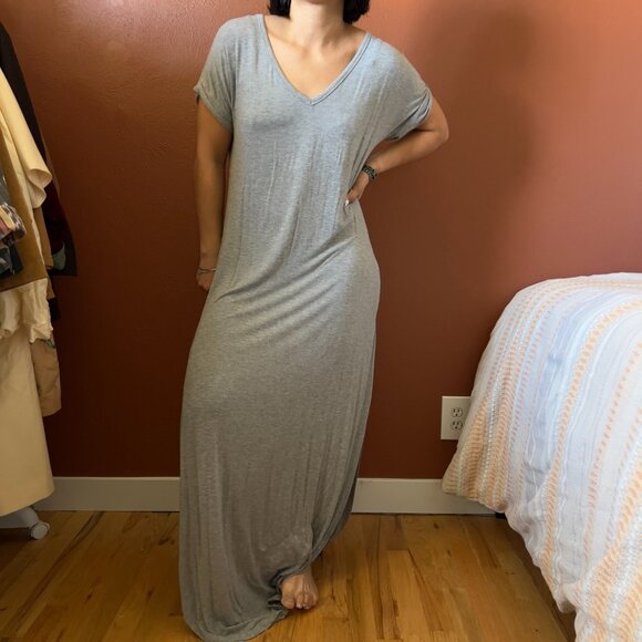 Grey Knit Maxi Dress side slit short sleeve pockets Medium Large no tag - Picture 7 of 11